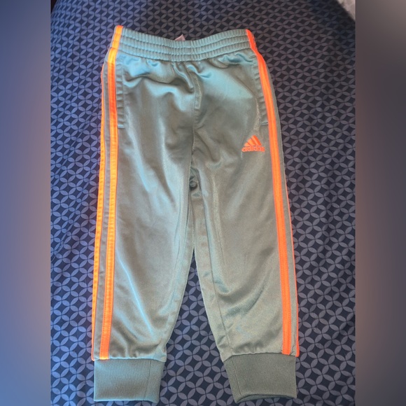 adidas‎ Kids Sweatpants - Green with Orange Stripes - Picture 1 of 7